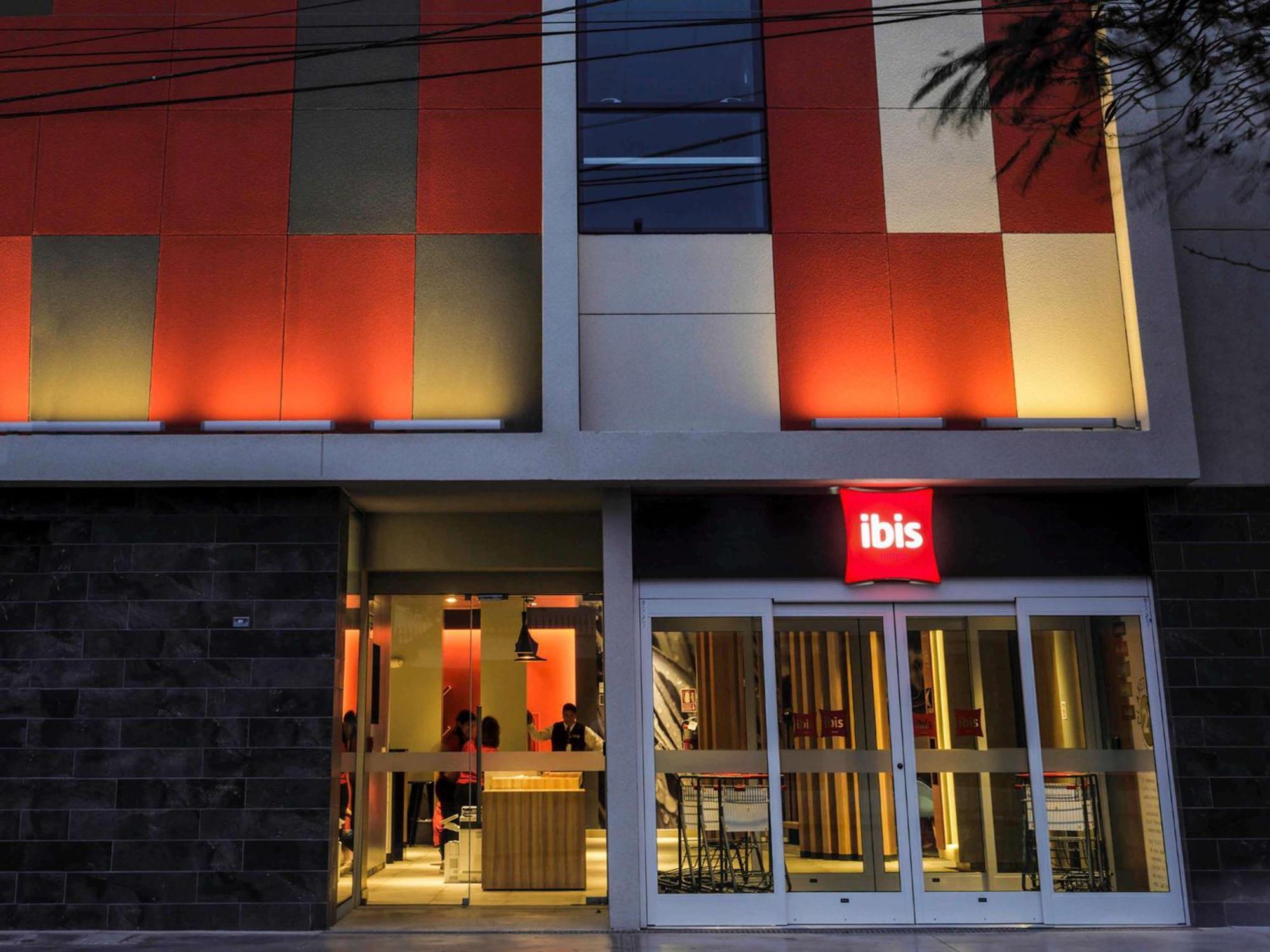 Ibis Trujillo Hotell Eksteriør bilde